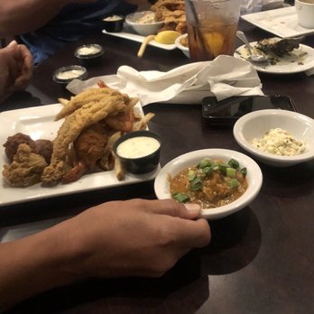 Dons Seafood - Lafayette - Seafood Combo - Seafood Near Me - Lafayette, Louisiana