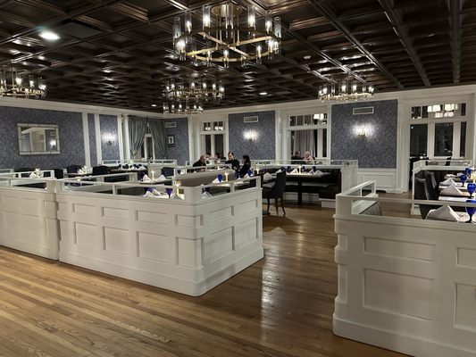 The Nittany Lion Inn by null