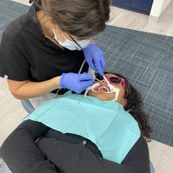 Ello Orthodontics by null