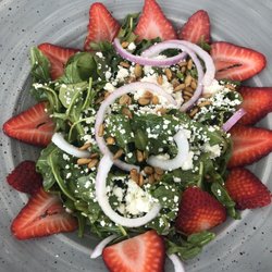 Ketch 22 - Strawberry salad