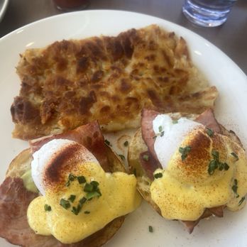 Poached Kitchen - Eggs Benedict (5/10) eggs overcooked, hardly any sauce, and over fried hard to cut hash browns. - Breakfast & Brunch Near Me - Whittier, California Poached Kitchen - Eggs Benedict (5/10) eggs overcooked, hardly any sauce, and over fried hard to cut hash browns. - Breakfast & Brunch Near Me - Whittier, California