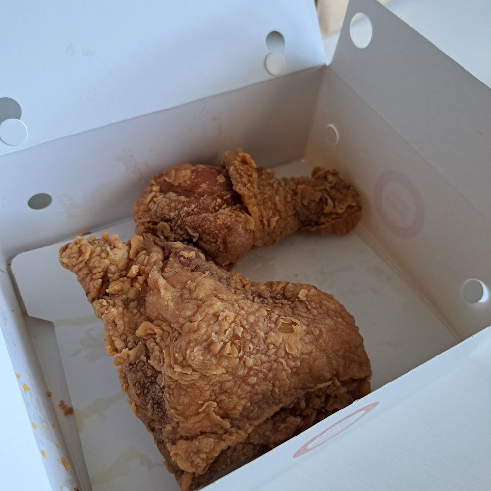 HiFive Chicken - 2pc fried chicken - Fast Food Near Me - Richmond, British Columbia HiFive Chicken - 2pc fried chicken - Fast Food Near Me - Richmond, British Columbia
