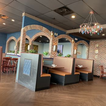 Casa de Tres Reyes - 2:30 in the afternoon, excellent time to be here again! - Mexican Near Me - Des Peres, Missouri