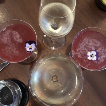 Senia - Wine and Not Yet, Lexie - Cocktail Bars Near Me - Honolulu, Hawaii Senia - Wine and Not Yet, Lexie - Cocktail Bars Near Me - Honolulu, Hawaii