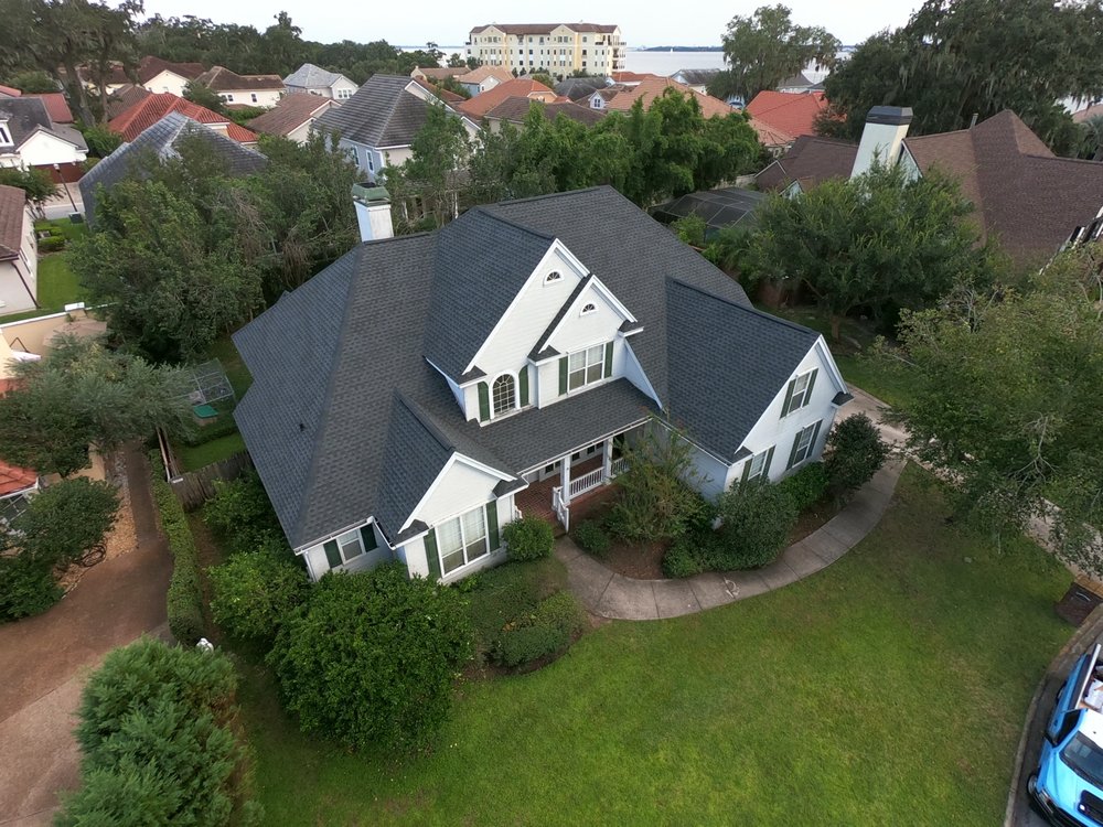 Slide of Roofing Pros USA