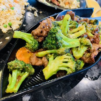 Pineapple Village - Beef Broccoli - Asian Fusion Near Me - Gilroy, California Pineapple Village - Beef Broccoli - Asian Fusion Near Me - Gilroy, California