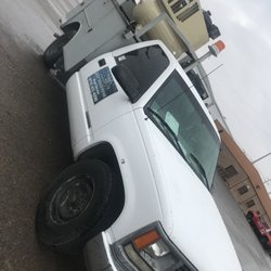 Quick Trailer Repair - Tires, trailer and minor diesel repairs road service.