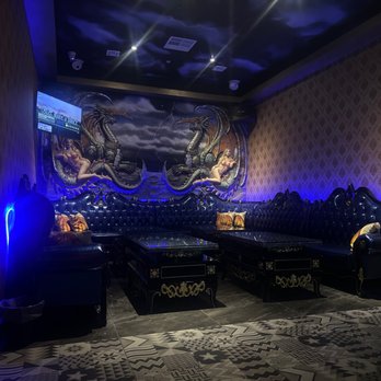 Moonlight Karaoke Lounge - Large party room - Karaoke Near Me - Henderson, Nevada Moonlight Karaoke Lounge - Large party room - Karaoke Near Me - Henderson, Nevada