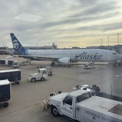 Alaska Airlines - Tarmac View
