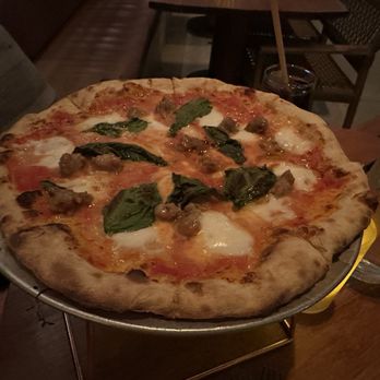 Kassi Beach - Sausage pizza - Italian Near Me - Las Vegas, Nevada Kassi Beach - Sausage pizza - Italian Near Me - Las Vegas, Nevada
