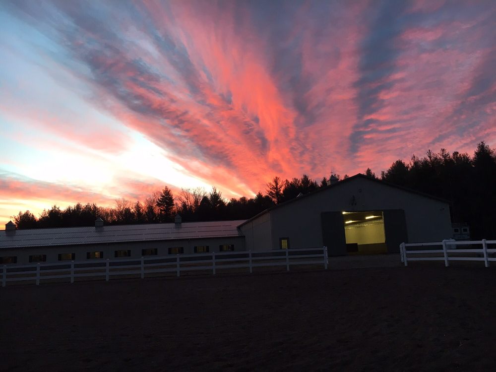 Cater Stables - equestrian in Dunbarton, NH