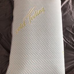 This pillow .... stays cool allll night long! This pillow .... stays cool allll night long!