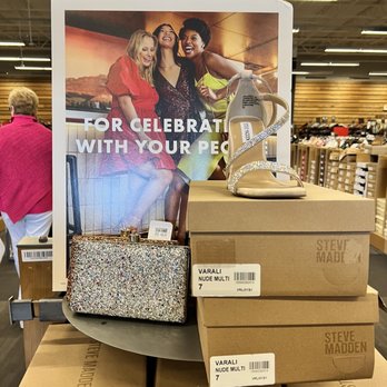 DSW Designer Shoe Warehouse - Shoe Stores Near Me - Birmingham, Alabama