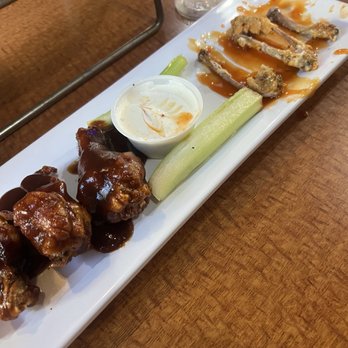 PizzaMan Dan's - Wrong order of buffalo Wings (6 pcs) - Pizza Near Me - Ventura, California PizzaMan Dan's - Wrong order of buffalo Wings (6 pcs) - Pizza Near Me - Ventura, California