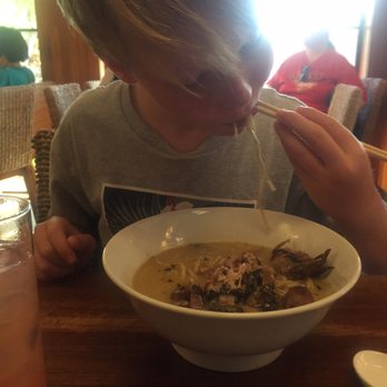 Star Noodle - Ramen - Asian Fusion Near Me - Lahaina, Hawaii