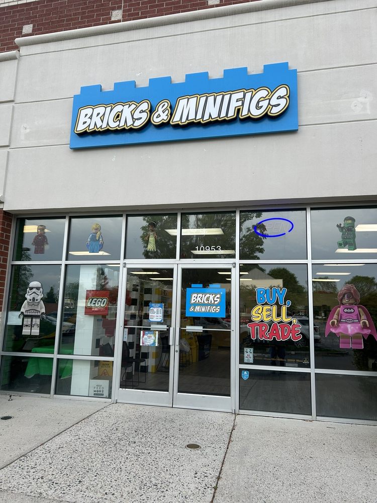 BRICKS & MINIFIGS Updated September 2024 10 Photos 10953 W Broad St, Glen Allen, Virginia
