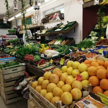 Florians - Obst und Gemüse Farben animieren zum Kauf. Lecker Anblick - Delicatessen Near Me - Munich, BY Florians - Obst und Gemüse Farben animieren zum Kauf. Lecker Anblick - Delicatessen Near Me - Munich, BY