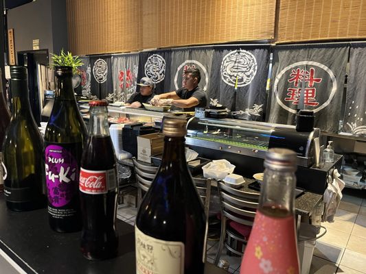 Friends Sushi & Bento Place by null