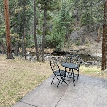 StoneBrook Resort - Picture outside front door - Hotels Near Me - Estes Park, Colorado