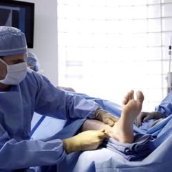 Family Foot & Ankle Associates