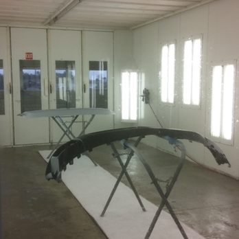 Chris Crain Collision Center - Body Shops Near Me - Benton, Arkansas