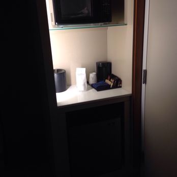 SpringHill Suites Kingman Route 66 - Microwave and mini fridge area - Hotels Near Me - Kingman, Arizona SpringHill Suites Kingman Route 66 - Microwave and mini fridge area - Hotels Near Me - Kingman, Arizona