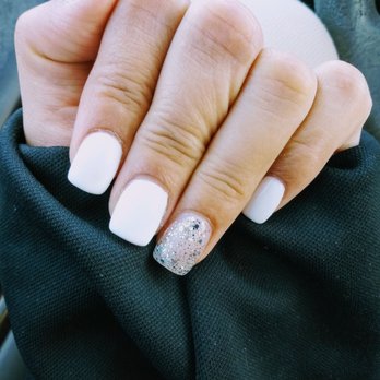 Nails 4 You - Nail Salons Near Me - Canoga Park, California