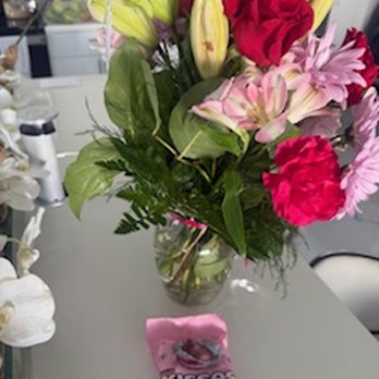 Splendid Flowers & Events - Florists Near Me - Miami, Florida Splendid Flowers & Events - Florists Near Me - Miami, Florida