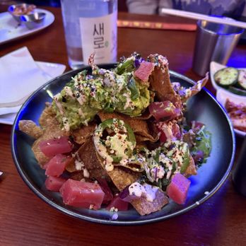 Mini Bar Seattle - Loaded poke nachos - Bars Near Me - Seattle, Washington