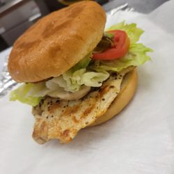 Leti Bee - Grilled chicken sandwich