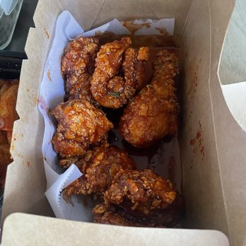 CM Chicken - Gardena - 3. Garlic Spicy Chicken - Chicken Shop Near Me - Gardena, California CM Chicken - Gardena - 3. Garlic Spicy Chicken - Chicken Shop Near Me - Gardena, California