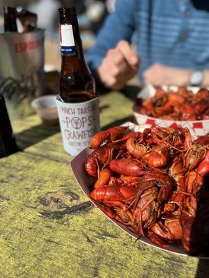 Pops Crawfish by null