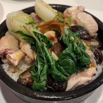 Shooting Star Cafe - Don't order this one all bones no meat !!! This is the chicken and mushroom clay pot rice - Desserts Near Me - Oakland, California Shooting Star Cafe - Don't order this one all bones no meat !!! This is the chicken and mushroom clay pot rice - Desserts Near Me - Oakland, California