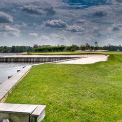 Signature 6th green