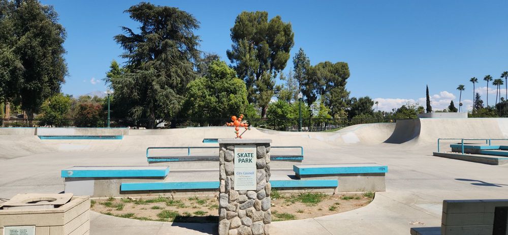 Redlands Skate Park Logo