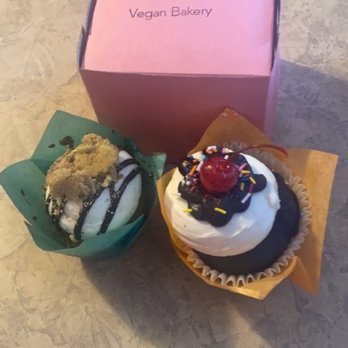 Sugar High - Chocolate chip cookie and Sundae cupcakes. - Vegan Near Me - Louisville, Kentucky Sugar High - Chocolate chip cookie and Sundae cupcakes. - Vegan Near Me - Louisville, Kentucky