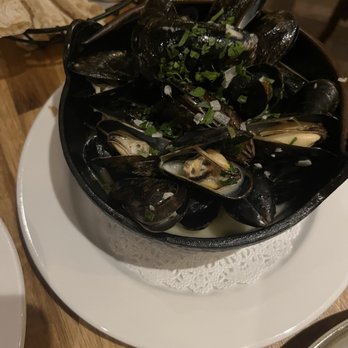 OSTE - SOFIA - Italian Near Me - Los Angeles, California