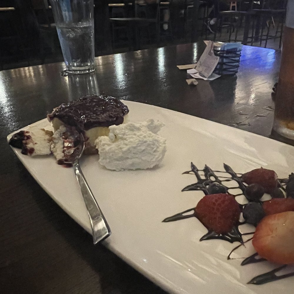 Packers Kitchen + Bar - Cheese cake with seasonal compote - Seafood Near Me - Blaine, Washington Packers Kitchen + Bar - Cheese cake with seasonal compote - Seafood Near Me - Blaine, Washington