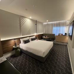 Rydges Sydney Airport Hotel - No bad room right next to the airport $359 AUD 02/14/2026