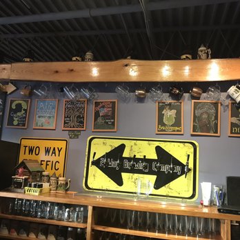 Two Way Brewing Company - Breweries Near Me - Beacon, New York