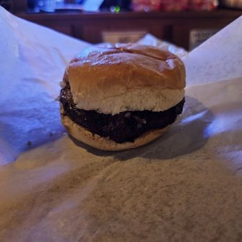 Matt's Bar - Waiting for the cheese to cool - Burgers Near Me - Minneapolis, Minnesota
