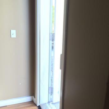 Casper Disappearing Screens - Very flush against wall. - Windows Installation Near Me - Poway, California Casper Disappearing Screens - Very flush against wall. - Windows Installation Near Me - Poway, California