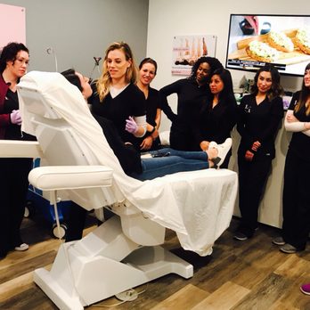 Aesthetic Pro Workshop - In-person Aesthetic Dermatology training at the Beverly Hills facility - Specialty Schools Near Me - Beverly Hills, California Aesthetic Pro Workshop - In-person Aesthetic Dermatology training at the Beverly Hills facility - Specialty Schools Near Me - Beverly Hills, California