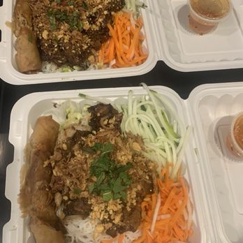 Pho Que 91 - Lemongrass pork noodles - Vietnamese Near Me - Apopka, Florida Pho Que 91 - Lemongrass pork noodles - Vietnamese Near Me - Apopka, Florida