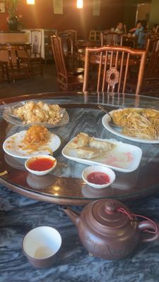 Hong Kong Tea House by null