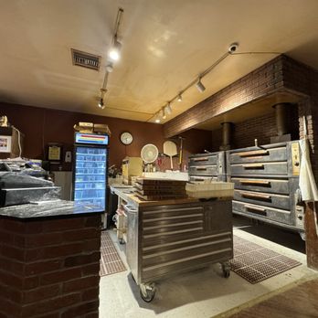 James Angelo's Underground Pizza - Kitchen - Pizza Near Me - Kamuela, Hawaii James Angelo's Underground Pizza - Kitchen - Pizza Near Me - Kamuela, Hawaii