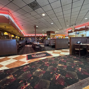 Vince's Pasta & Pizza - Pizza Near Me - Lancaster, California Vince's Pasta & Pizza - Pizza Near Me - Lancaster, California