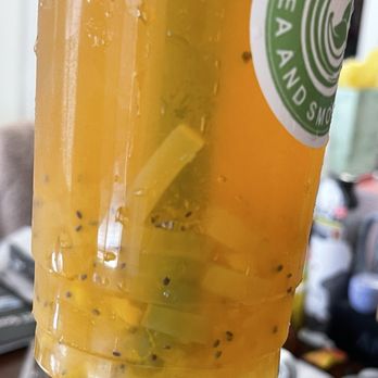 Top Up - Got a "Mango Tango" but that's clearly lychee jelly inside versus mango stars... made my drink incorrectly. Looks like a Lychee Bomb - Bubble Tea Near Me - Alameda, California