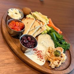Kleo Restaurant & Bar