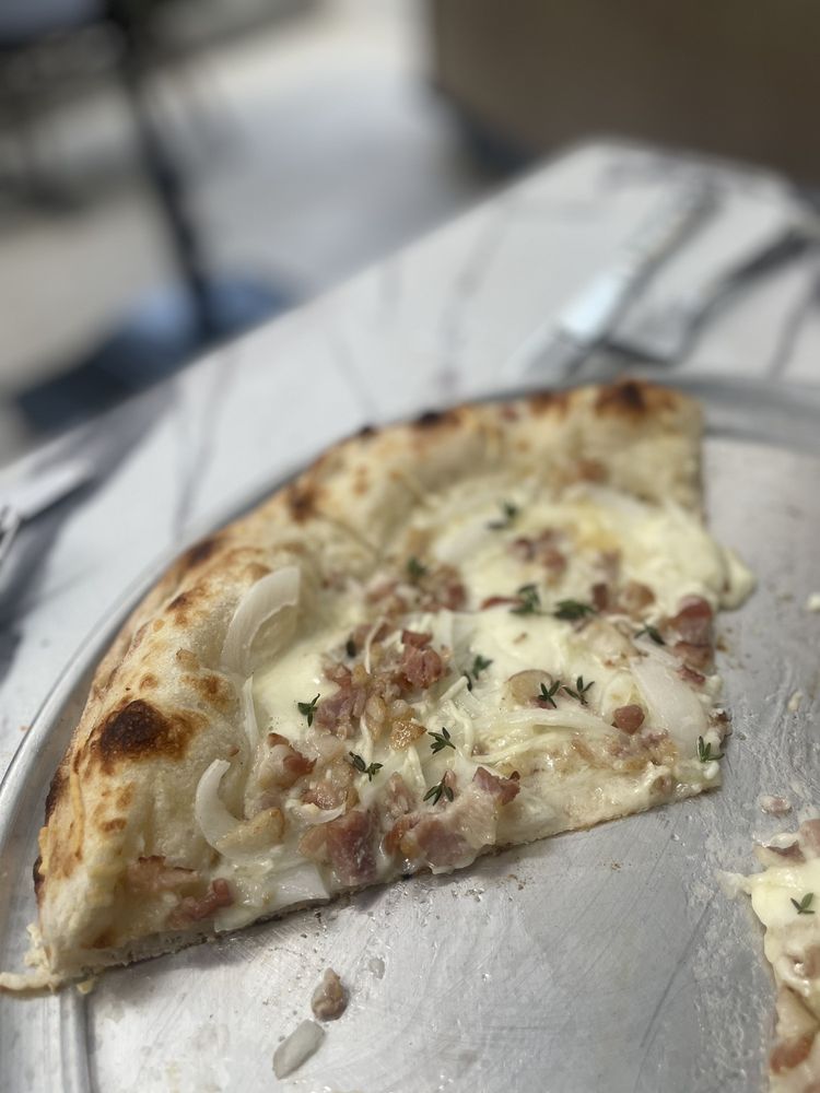 OPHELIA’S PIZZA + BAR 82 Photos & 35 Reviews 401 Church St